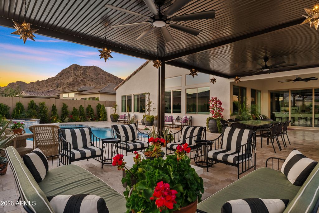 Image 41 of property listing at 4783 W FLAT IRON Court, Queen Creek, AZ 85144