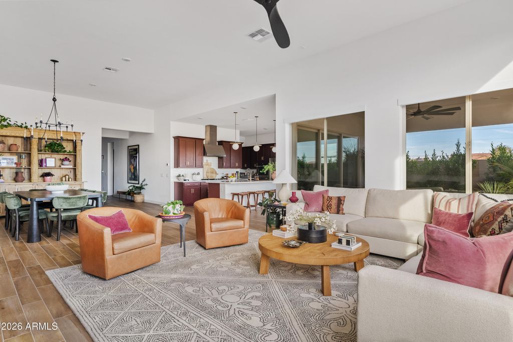 Image 9 of property listing at 4783 W FLAT IRON Court, Queen Creek, AZ 85144