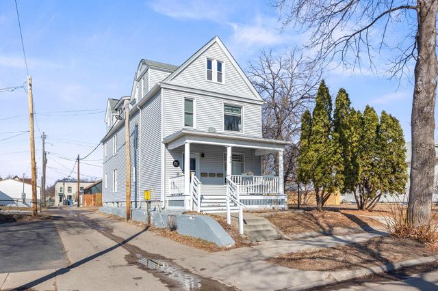 819 24th Avenue NE, Minneapolis, MN 55418