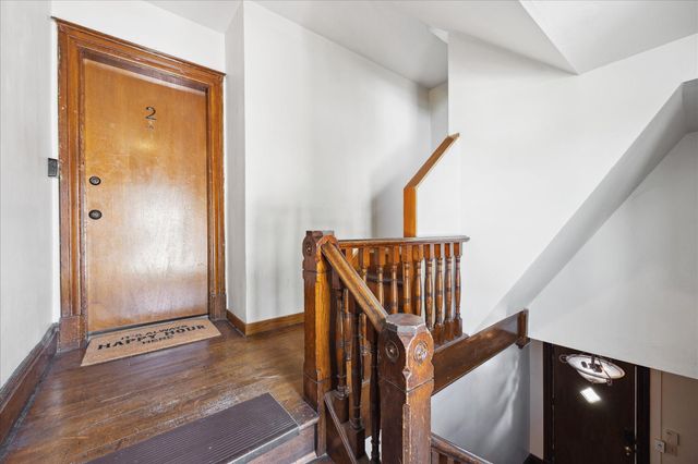 819 24th Avenue NE, Minneapolis, MN 55418