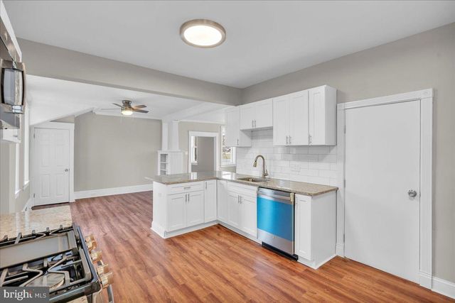 905 COOPER, Edgewater Park, NJ 08010