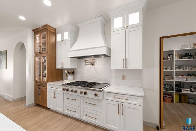 500 N Corsair Cir Circle, Sioux Falls, SD 57110