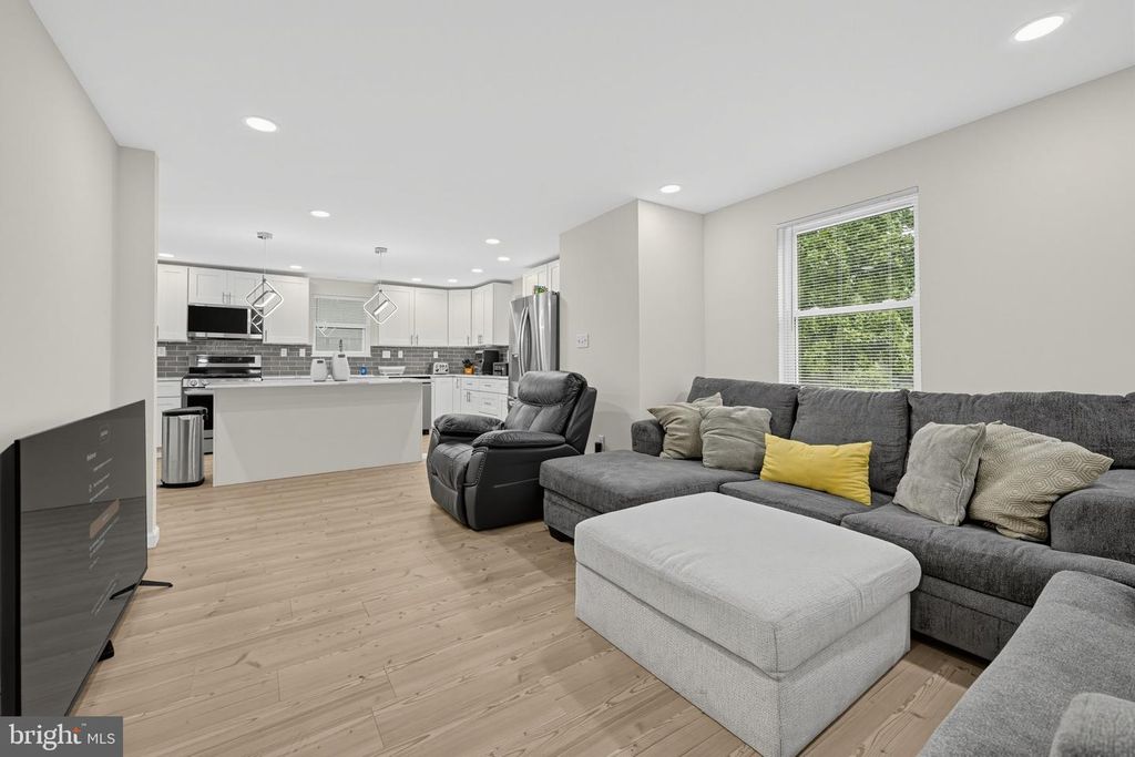 524 WHITE HORSE PIKE, ATCO, NJ 08004 — photo 4