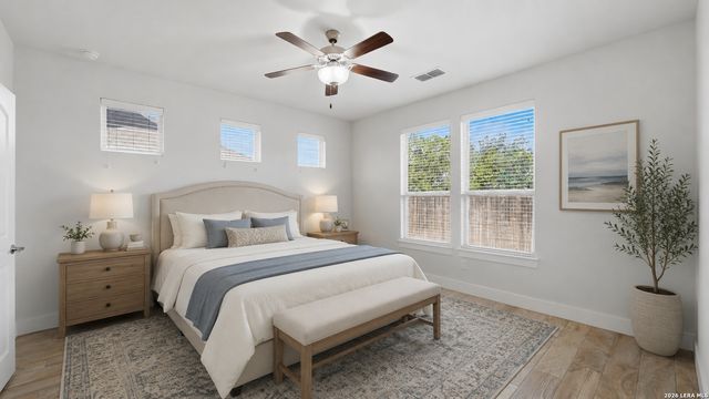 727 GRISTMILL DR, New Braunfels, TX 78130