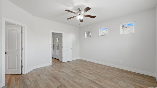 727 GRISTMILL DR, New Braunfels, TX 78130