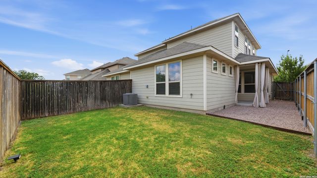 727 GRISTMILL DR, New Braunfels, TX 78130