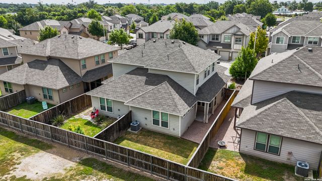 727 GRISTMILL DR, New Braunfels, TX 78130