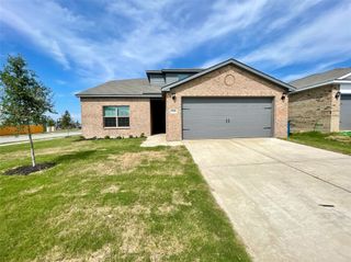 1946 Canterbury Drive, Seagoville, TX 75159