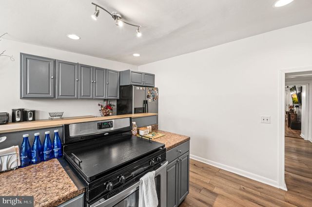 109 ROXBOROUGH AVE, Philadelphia, PA 19127