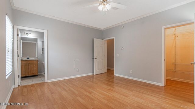 3237 MAYFLOWER Street S, Jacksonville, FL 32205