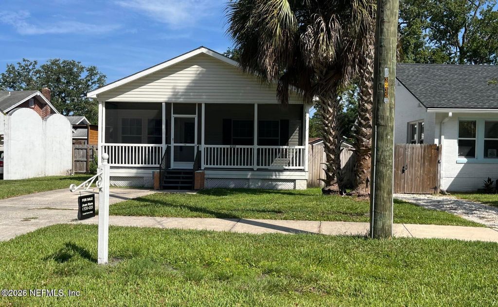 3237 MAYFLOWER Street S, Jacksonville, FL 32205