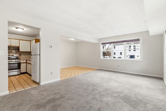 27 Harrison St C, Boston, MA 02131