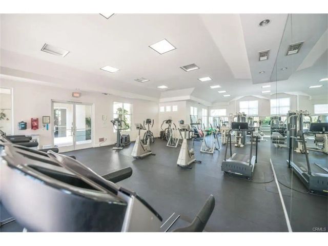 2243 Martin 211, Irvine, CA 92612