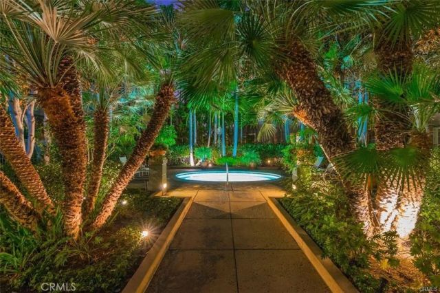 2243 Martin 211, Irvine, CA 92612