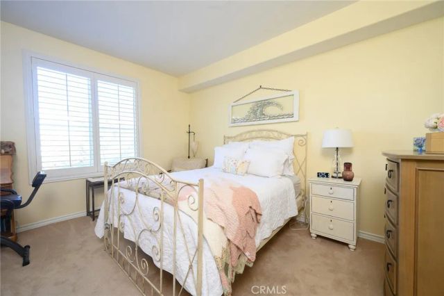 2243 Martin 211, Irvine, CA 92612