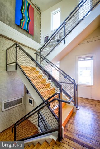 915-17 S 7TH ST, Philadelphia, PA 19147
