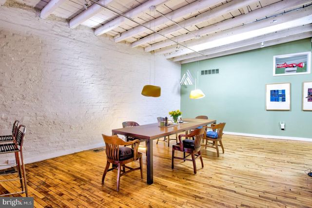 915-17 S 7TH ST, Philadelphia, PA 19147