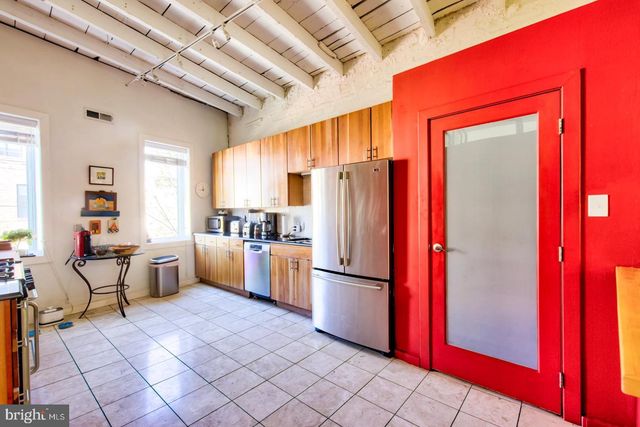 915-17 S 7TH ST, Philadelphia, PA 19147
