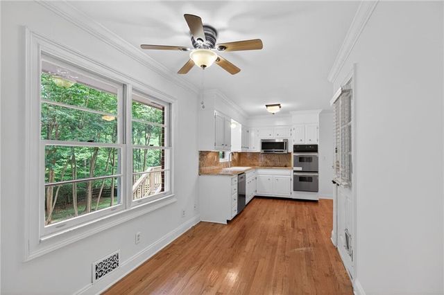1370 Driftwood Court, Roswell, GA 30075
