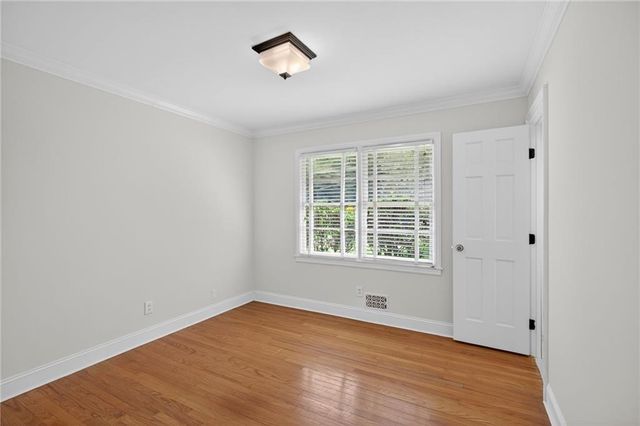 1370 Driftwood Court, Roswell, GA 30075