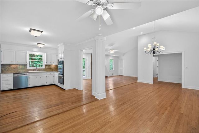 1370 Driftwood Court, Roswell, GA 30075