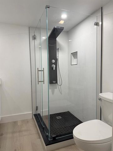 205 Charter Way, West Palm Beach, FL 33407