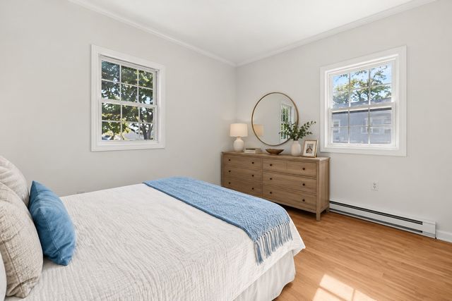 14 W Water St 1, Wakefield, MA 01880