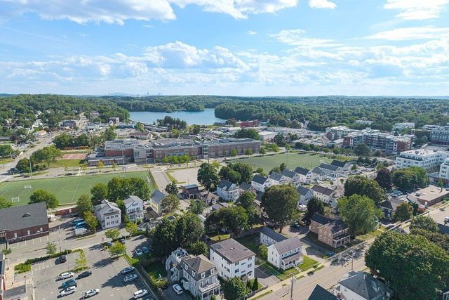 14 W Water St 1, Wakefield, MA 01880