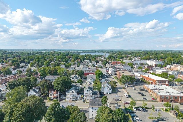 14 W Water St 1, Wakefield, MA 01880