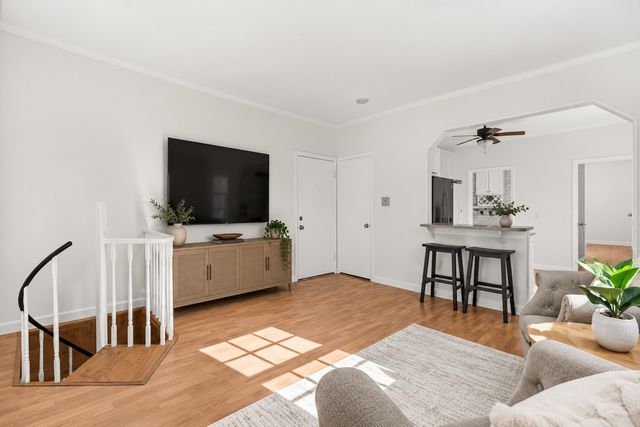 14 W Water St 1, Wakefield, MA 01880