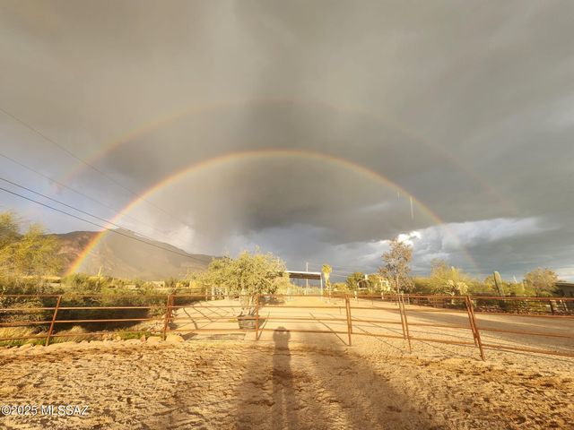 12440 S Coleman Road, Tucson, AZ 85735