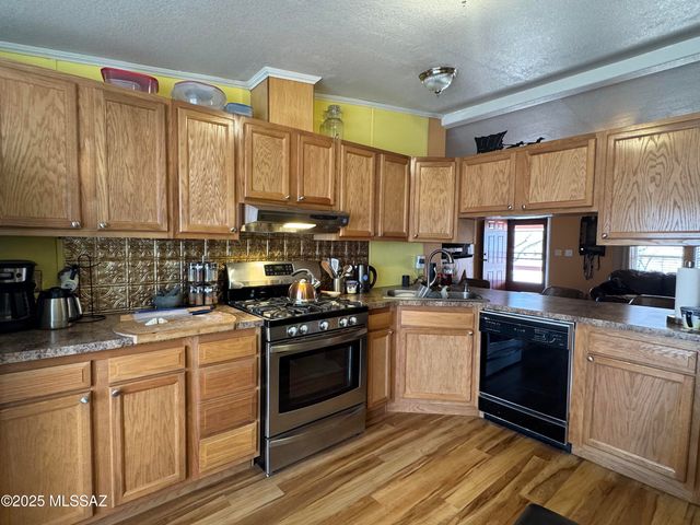 12440 S Coleman Road, Tucson, AZ 85735