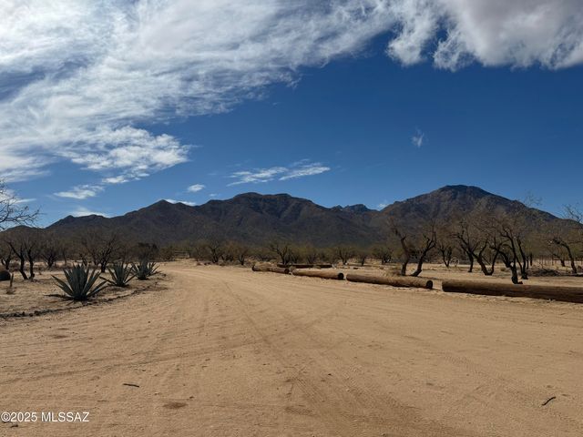 12440 S Coleman Road, Tucson, AZ 85735