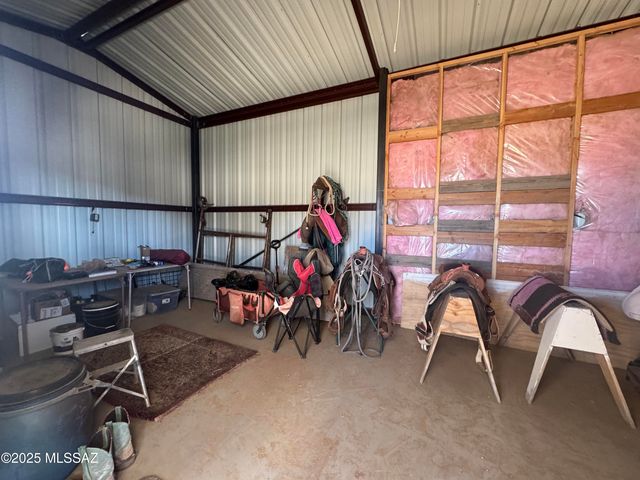 12440 S Coleman Road, Tucson, AZ 85735