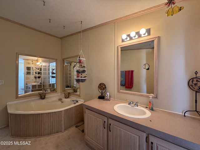 12440 S Coleman Road, Tucson, AZ 85735