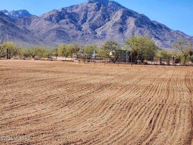 12440 S Coleman Road, Tucson, AZ 85735