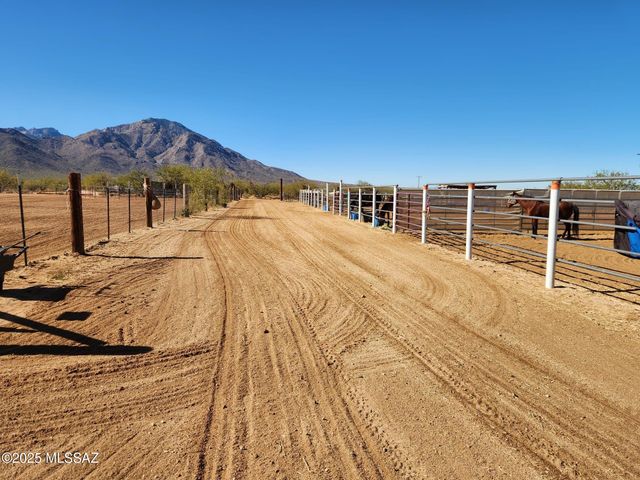 12440 S Coleman Road, Tucson, AZ 85735