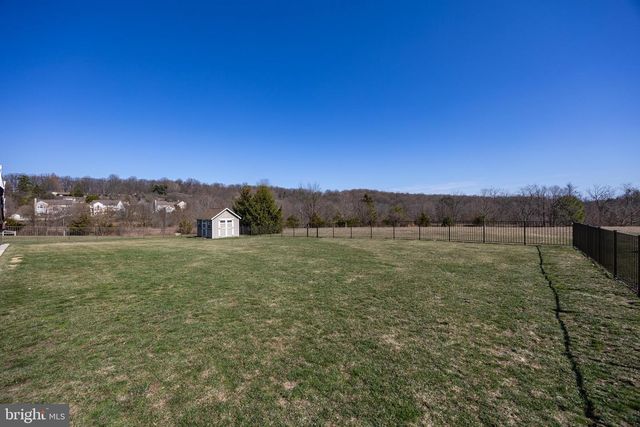 936 MARSHALL DR, Pottstown, PA 19465