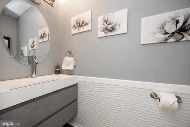 936 MARSHALL DR, Pottstown, PA 19465