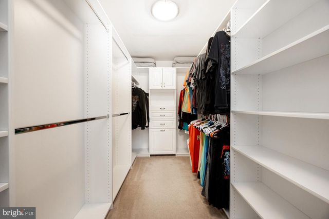 936 MARSHALL DR, Pottstown, PA 19465