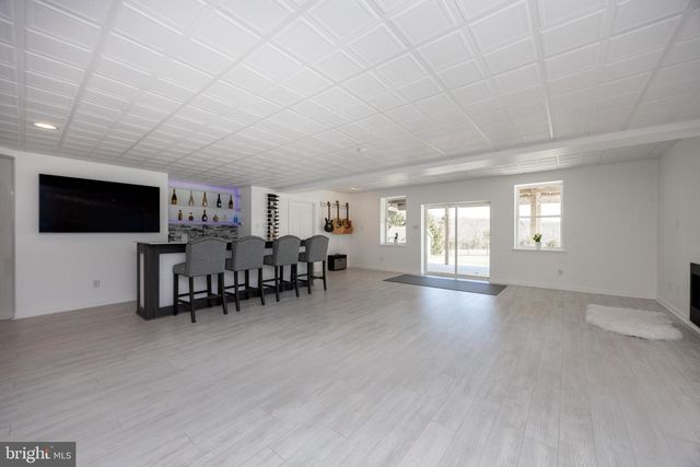 936 MARSHALL DR, Pottstown, PA 19465