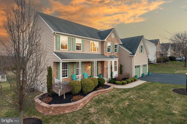 936 MARSHALL DR, Pottstown, PA 19465