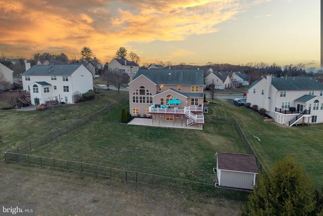 936 MARSHALL DR, Pottstown, PA 19465