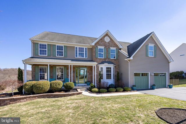 936 MARSHALL DR, Pottstown, PA 19465