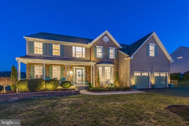 936 MARSHALL DR, Pottstown, PA 19465