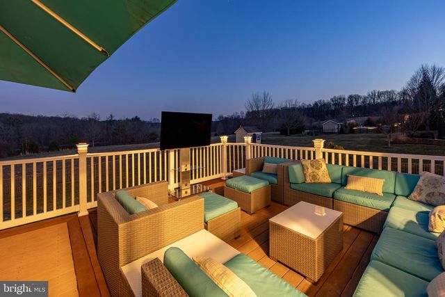 936 MARSHALL DR, Pottstown, PA 19465