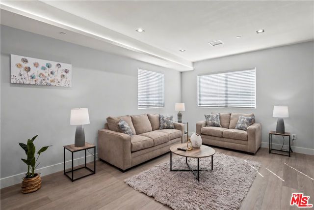 14759 Friar Street 5, Van Nuys (los Angeles), CA 91411