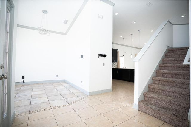 546 BLOOMINGDALE DRIVE, Davenport, FL 33897