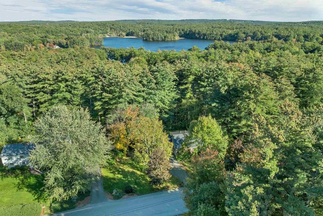 37 Beechwood Road, Hudson, NH 03051