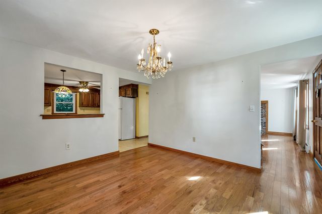 37 Beechwood Road, Hudson, NH 03051